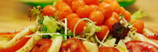 Cevizli Mozerella Salatası Thumbnail